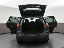 2024 Toyota RAV4 XLE AWD | SUNROOF | LOW MILEAGE - Photo 58