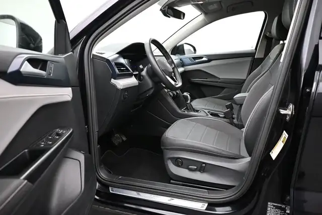 2024 Volkswagen Taos COMFORTLINE APPLE CARPLAY | HEATED SEATS | - Photo 17