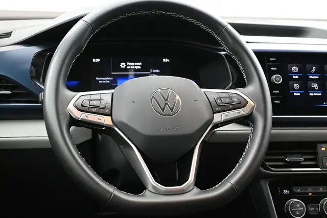 2024 Volkswagen Taos COMFORTLINE APPLE CARPLAY | HEATED SEATS | - Photo 19