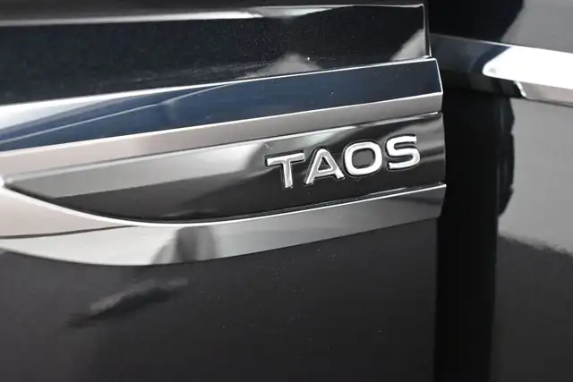 2024 Volkswagen Taos COMFORTLINE APPLE CARPLAY | HEATED SEATS | - Photo 28