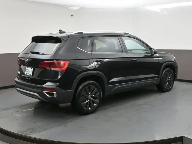 2024 Volkswagen Taos COMFORTLINE APPLE CARPLAY | HEATED SEATS | - Photo 32