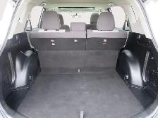 2015 Toyota RAV4 AWD 4dr XLE - Photo 10