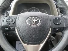 2015 Toyota RAV4 AWD 4dr XLE - Photo 18