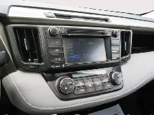 2015 Toyota RAV4 AWD 4dr XLE - Photo 20