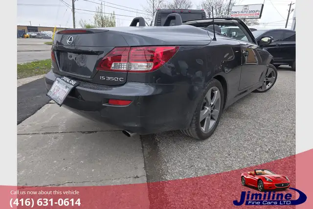 2010 Lexus IS 350C - Photo 3