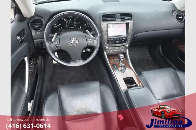 2010 Lexus IS 350C - Photo 13