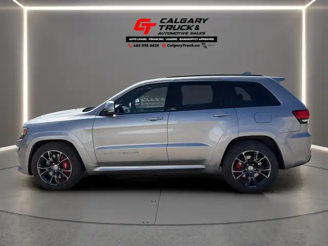 2016 Jeep Grand Cherokee 4WD 4dr SRT - Photo 4