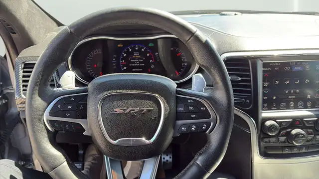 2016 Jeep Grand Cherokee 4WD 4dr SRT - Photo 13
