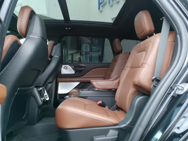 2023 Lincoln Aviator Reserve AWD for sale - Photo 12