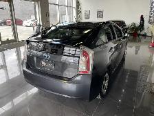 2015 Toyota Prius - Photo 6
