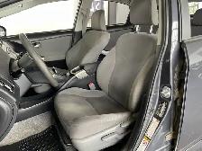2015 Toyota Prius - Photo 12