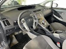 2015 Toyota Prius - Photo 13