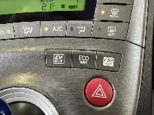 2015 Toyota Prius - Photo 23