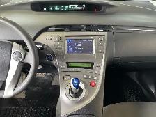 2015 Toyota Prius - Photo 25
