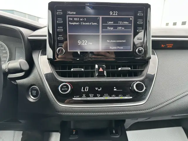 2021 Toyota Corolla - Photo 18