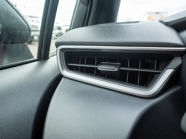 2024 Toyota GR Corolla Core - Adaptive Cruise Control | Cloth - Photo 31