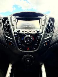 2013 Hyundai Veloster 3dr Coupe Automatic Turbo - Photo 17
