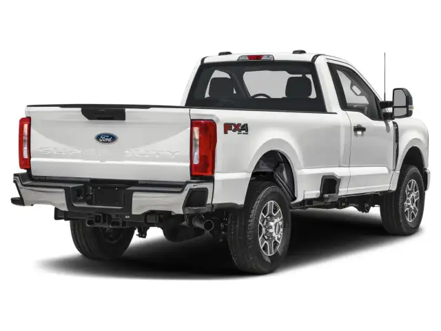 2026 Ford Super Duty F-350 SRW - Photo 2
