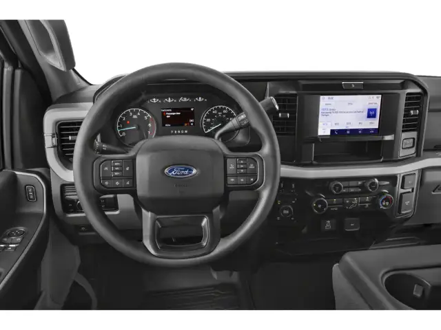 2026 Ford Super Duty F-350 SRW - Photo 4