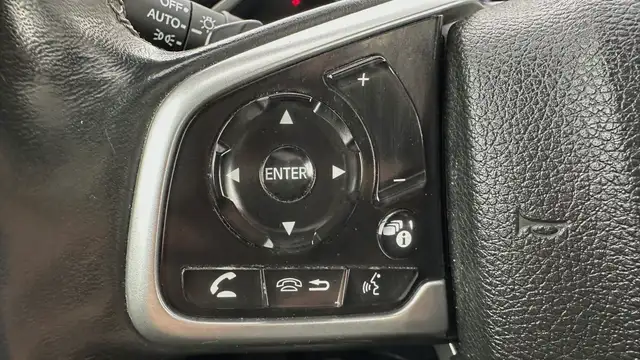 2019 Honda Civic TOURING CVT-NO ACCIDENT-REMOTE START-REVERSE CA - Photo 12
