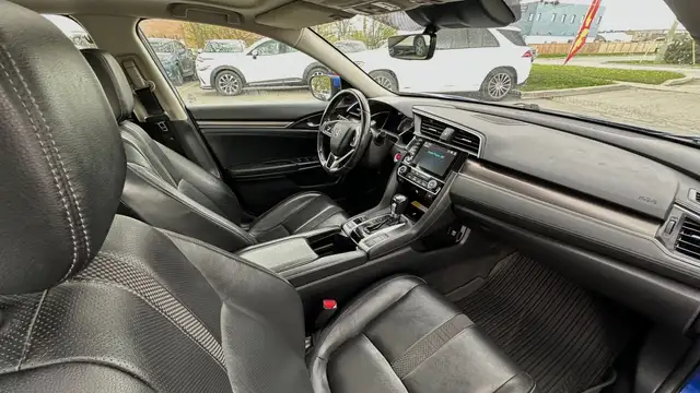 2019 Honda Civic TOURING CVT-NO ACCIDENT-REMOTE START-REVERSE CA - Photo 31