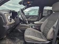 2024 Chevrolet Colorado - Photo 3