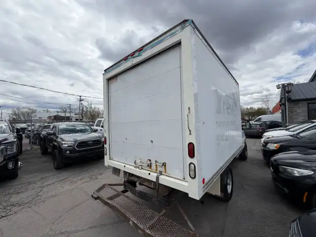 2011 FORD E-Series E 350 SD - Photo 3