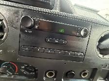 2011 FORD E-Series E 350 SD - Photo 16