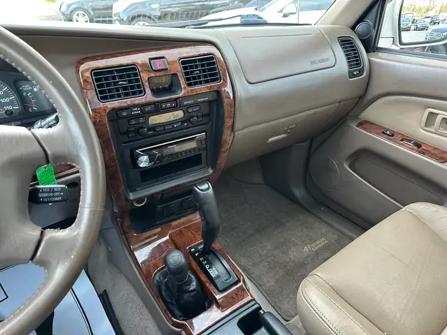 2000 Toyota 4Runner LIMITED | 4WD | LEATHER | SUNROOF | - Photo 31