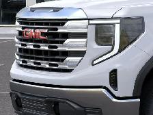 2026 GMC Sierra 1500 SLE - Photo 15