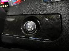 2016 Chrysler Town & Country TOURING-L | SUNROOF | CLEAN CARFAX - Photo 23