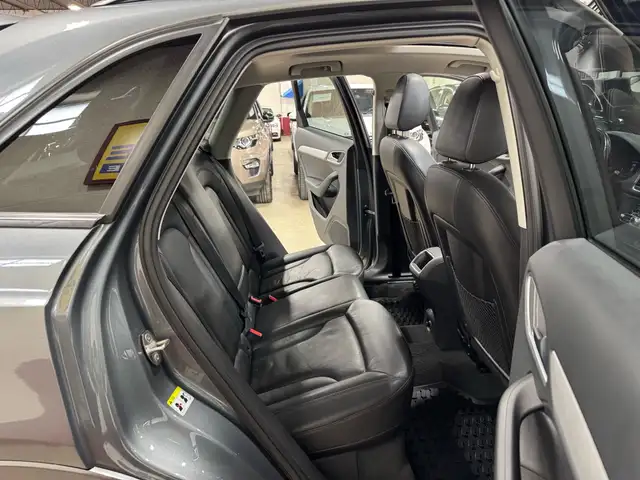 2018 Audi Q3 2.0 TFSI QUATTRO|NAVI - REAR CAMERA - PANO-ROOF - B - Photo 13