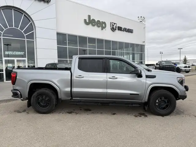 2024 GMC Sierra 1500 Elevation Crew Cab 4WD POWER, STYLE & TECHN - Photo 2