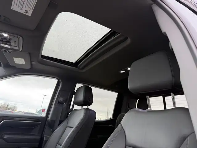 2024 GMC Sierra 1500 Elevation Crew Cab 4WD POWER, STYLE & TECHN - Photo 14