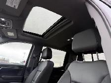 2024 GMC Sierra 1500 Elevation Crew Cab 4WD POWER, STYLE & TECHN - Photo 14