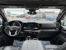 2024 GMC Sierra 1500 Elevation Crew Cab 4WD POWER, STYLE & TECHN - Photo 16