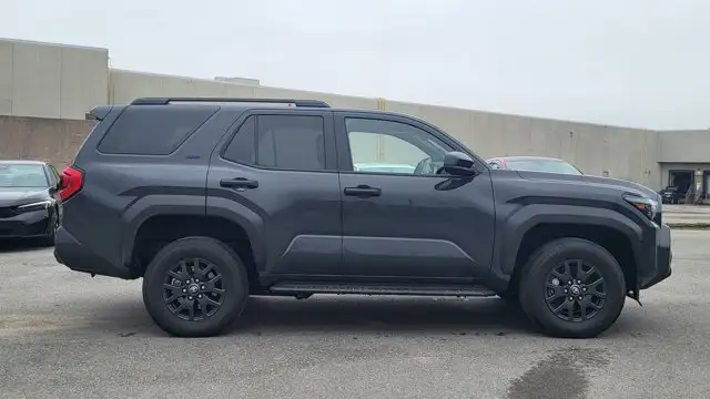 2026 Toyota 4Runner Base - Photo 7