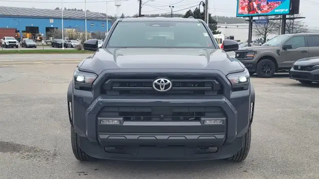 2026 Toyota 4Runner Base - Photo 10