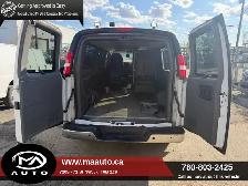 2014 GMC Savana 3500 155' Cargo Van - Photo 7