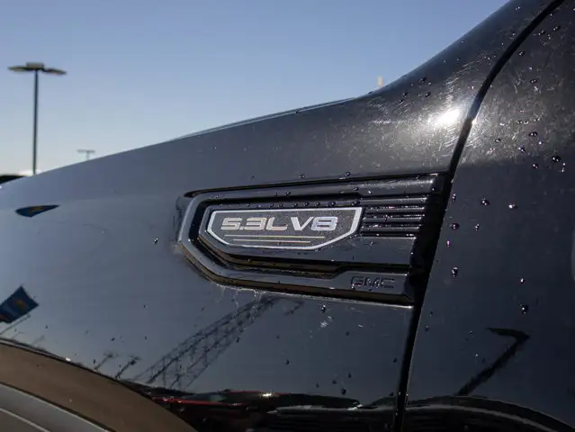 2024 GMC Sierra 1500 Elevation 5.3L - Photo 16