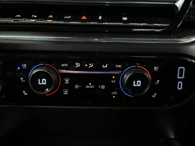 2023 Chevrolet Silverado 1500 High Country No Accident Sunroof B - Photo 21