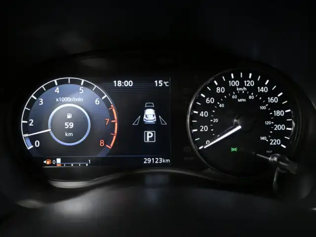 2024 Nissan Kicks SV CarPlay Adaptive Cruise Remote Start - Photo 13