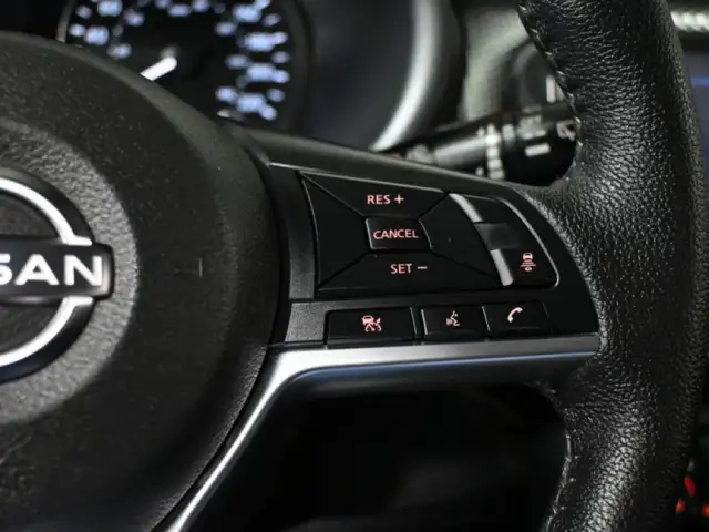 2024 Nissan Kicks SV CarPlay Adaptive Cruise Remote Start - Photo 16