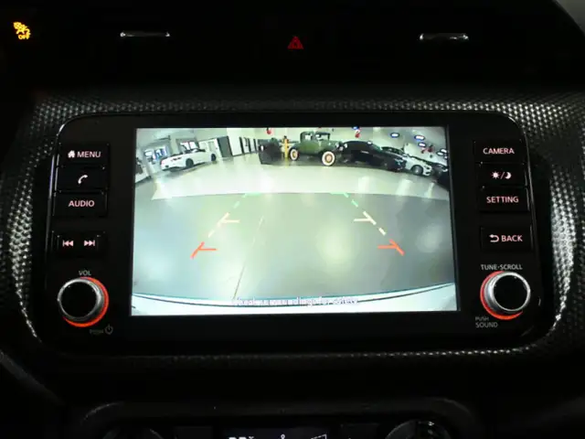 2024 Nissan Kicks SV CarPlay Adaptive Cruise Remote Start - Photo 18