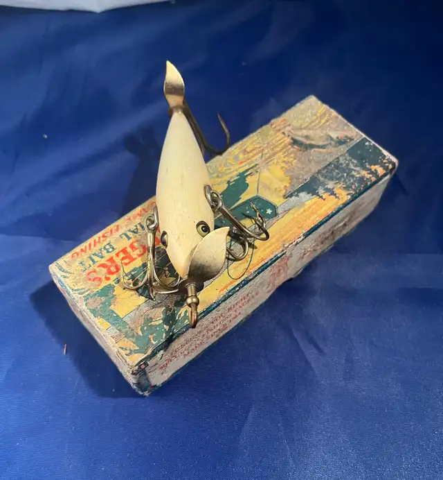 Vintage Pflueger Neverfail Fishing Lure In Box - Photo 2