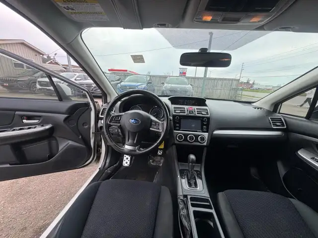 2016 Subaru Impreza 2.0i Limited Pkg, AWD, 4 CYL, 2 SETS WHEELS, - Photo 13