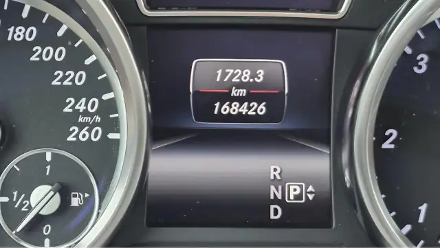 2015 Mercedes-Benz M-Class ML 350 BlueTEC, DIESEL, NO ACCIDENTS, - Photo 15