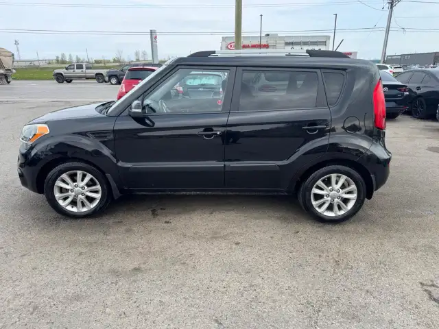 2012 Kia Soul 2U, ONLY 108KMS, WELL MAINTAINED, NO ACCIDENTS - Photo 2