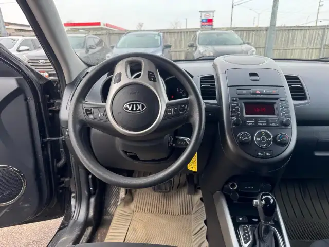 2012 Kia Soul 2U, ONLY 108KMS, WELL MAINTAINED, NO ACCIDENTS - Photo 12
