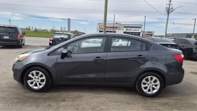 2014 Kia Rio LX , AUTO, SEDAN, 4 CYL, GREAT ON FUEL, CERTIFIED - Photo 2